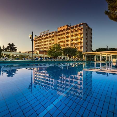 Hotel Terme Antoniano มอนเตกรอตโต แตร์เม ภายนอก รูปภาพ