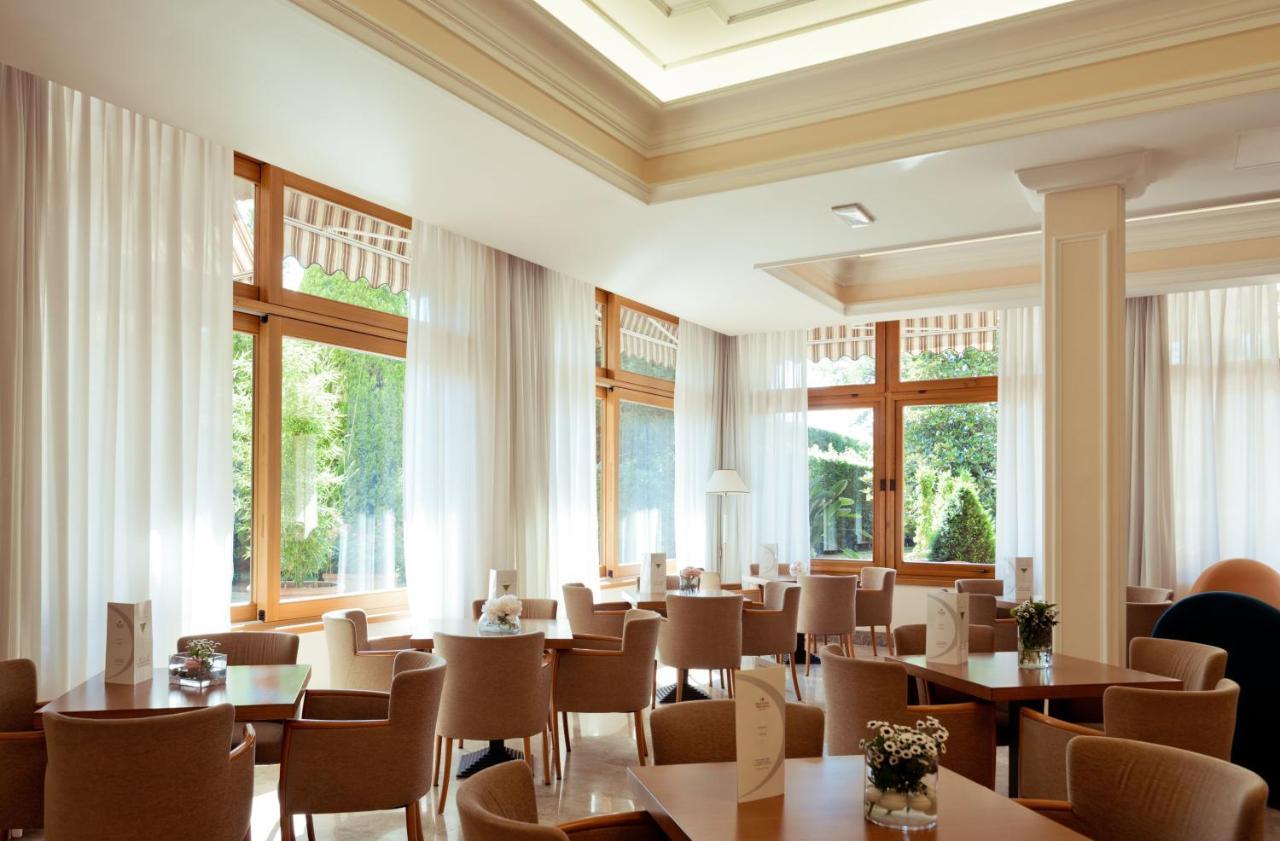 Hotel Terme Antoniano มอนเตกรอตโต แตร์เม ภายนอก รูปภาพ